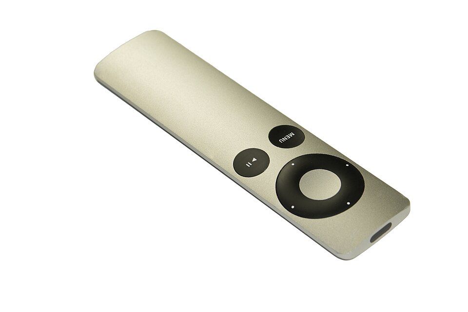 τηλεχειριστήριο Apple TV για πλοήγηση σε εφαρμογές iptv