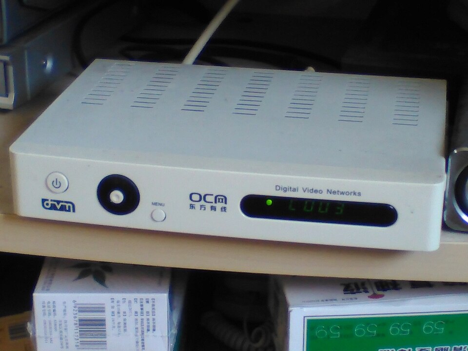 Set-top box συσκευή για εφαρμογές iptv extreme και IPTV players