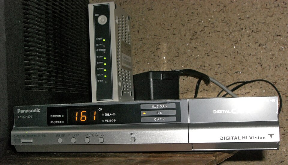 iptv pro εφαρμογή αναπαραγωγής σε set-top box