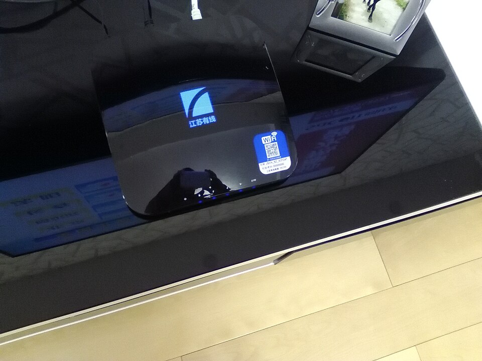 αποκωδικοποιητής set-top box για ελληνική τηλεόραση OTE TV
